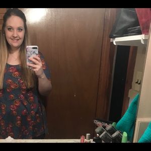 Meet your Posher, Carlye